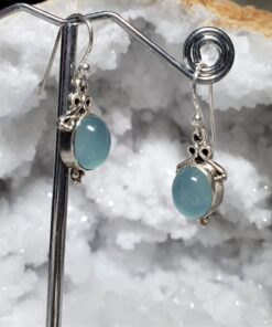 Kaltsedoniga hõbekõrvarõngad